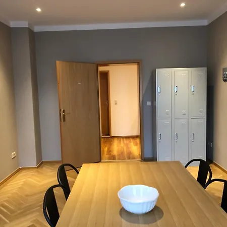 Hostel Leipzig-Suites - City Hostel