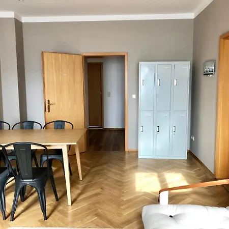 Hostel Leipzig-Suites - City Hostel